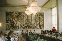 Conferenza-Kishinev-Moldavia-Sala-della-Repubblica-Settembre-2001